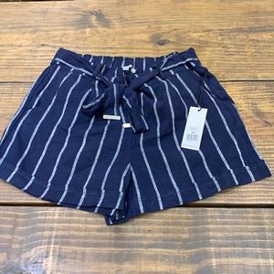 Dex shorts, size small, navy striped.